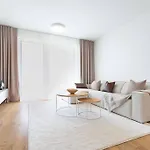 Apartment Al-garden S Private Garage Parking Free, 5 Min Peso Do Centra