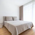 Al-garden S Private Garage Parking Free, 5 Min Peso Do Centra Kosice