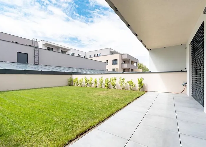 Al-garden S Private Garage Parking Free, 5 Min Peso Do Centra Apartman